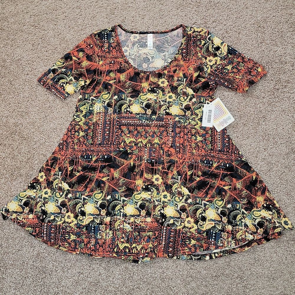 New Lularoe Perfect T Swing Shape 1/2 Sleeve Comfort Top Womens Size XXS (00-0)